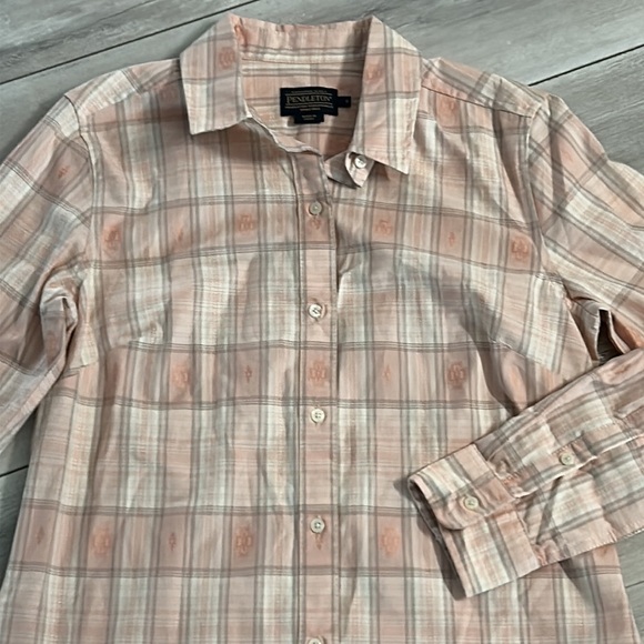 Pendleton size small 100% cotton plaid button down shirt - Picture 2 of 9